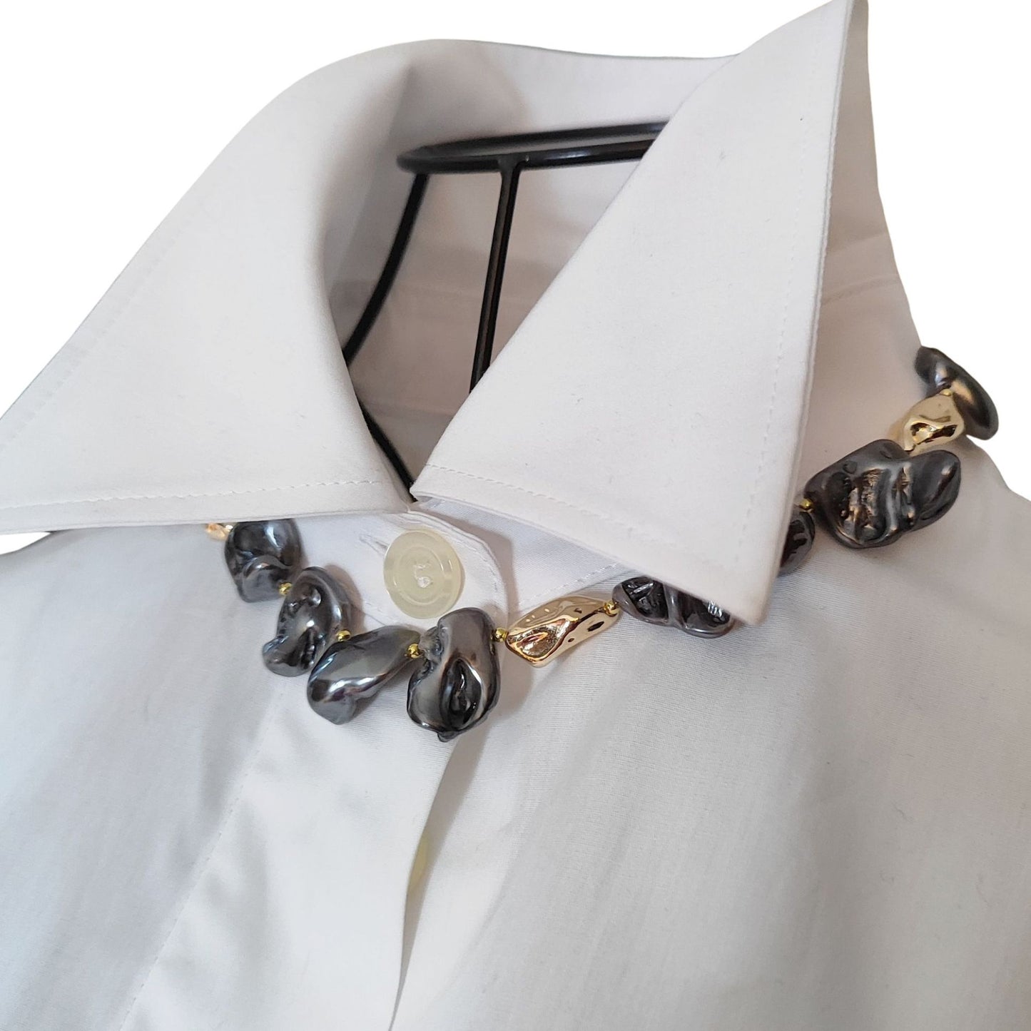 Collana GA0022 sfondo bianco goggle