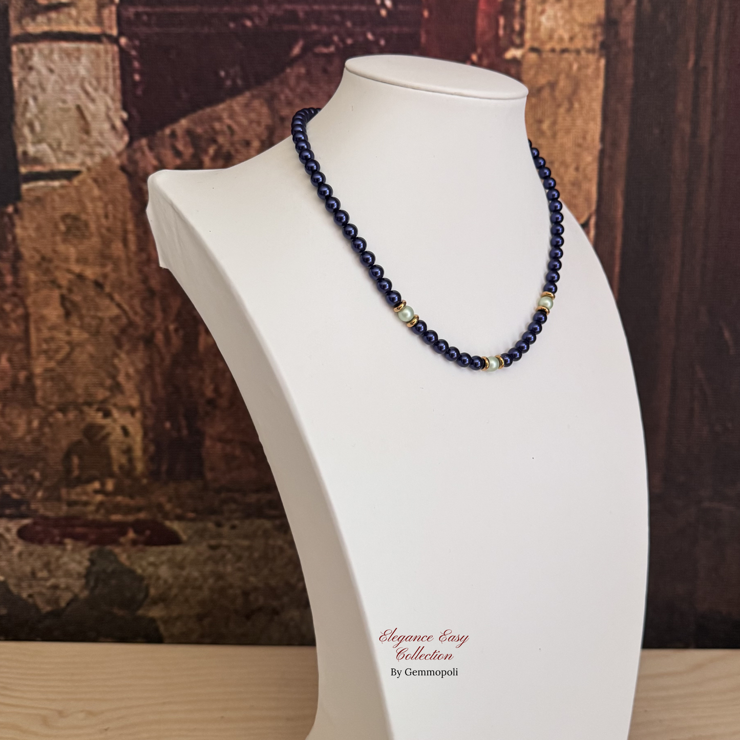 Collana Blu Elegance Easy con Perle Bianche Acciaio Oro GA0061
