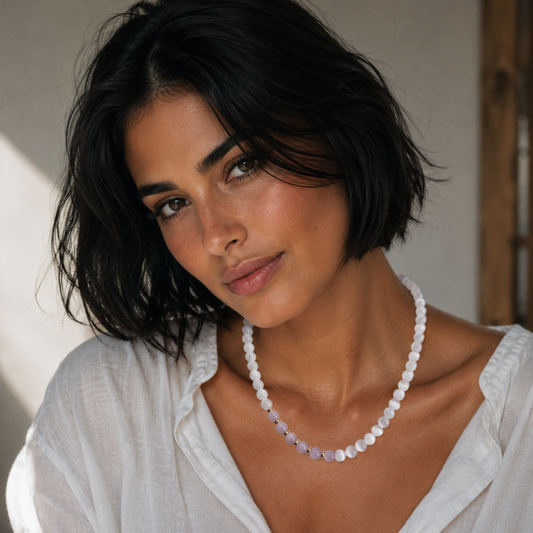 collana elegante donna selenite bianca e auralite lilla 