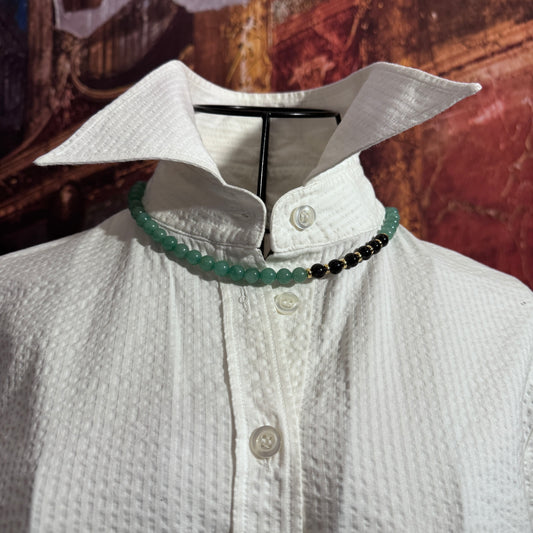 Collana Guy Favia (A0012) con perle di Avventurina Verde e Onice Nero, che mostra l'alternanza cromatica e la lavorazione Made in Italy.