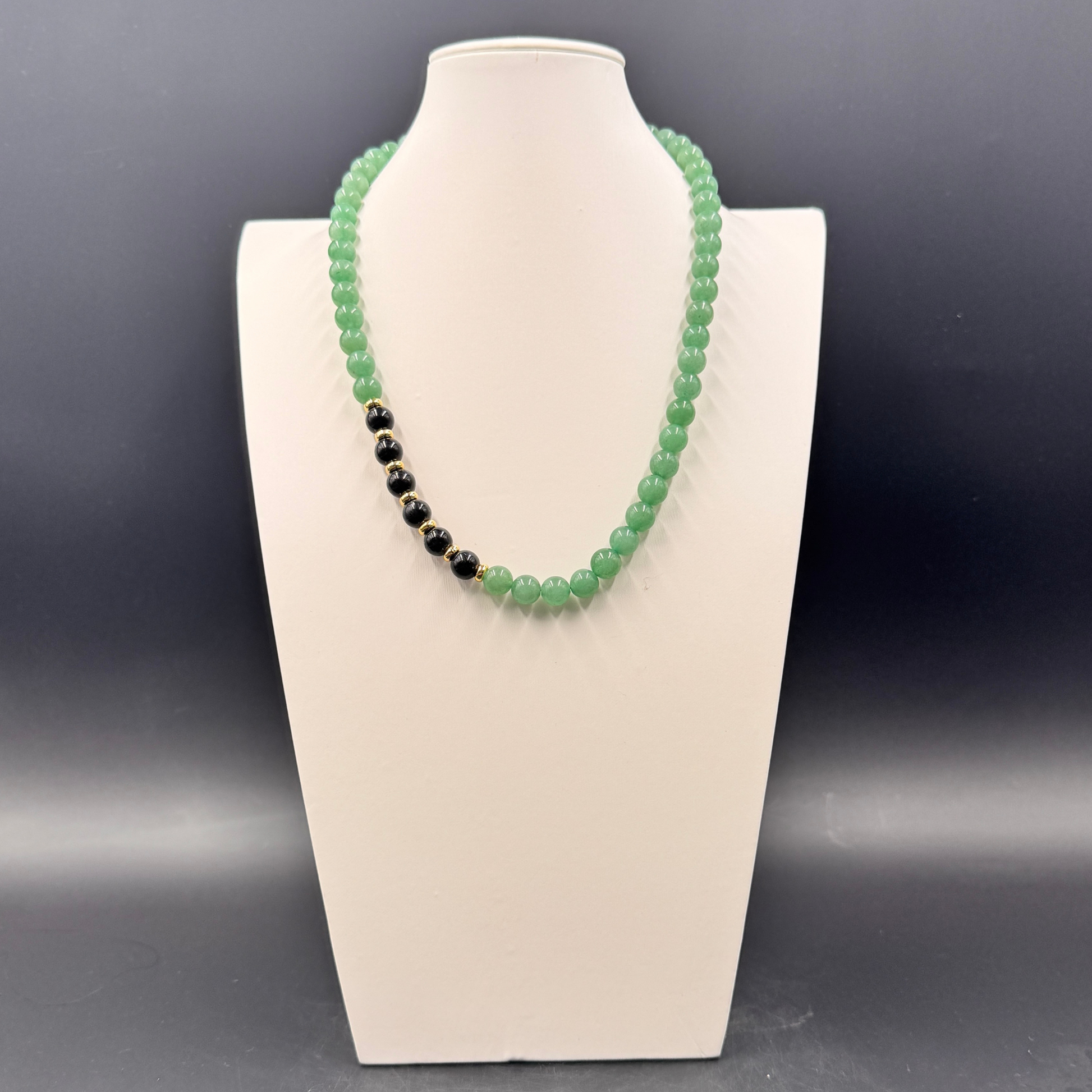 Collana Guy Favia artigianale italiana elegante avventurina verde e onice nera
