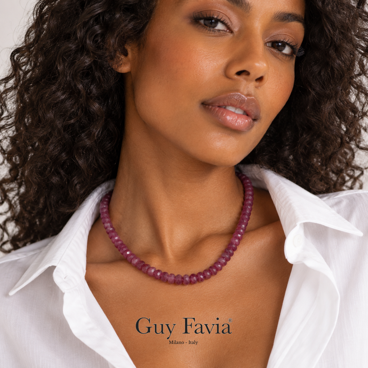 Collana Rubino Guy Favia A0037 indossata da modella