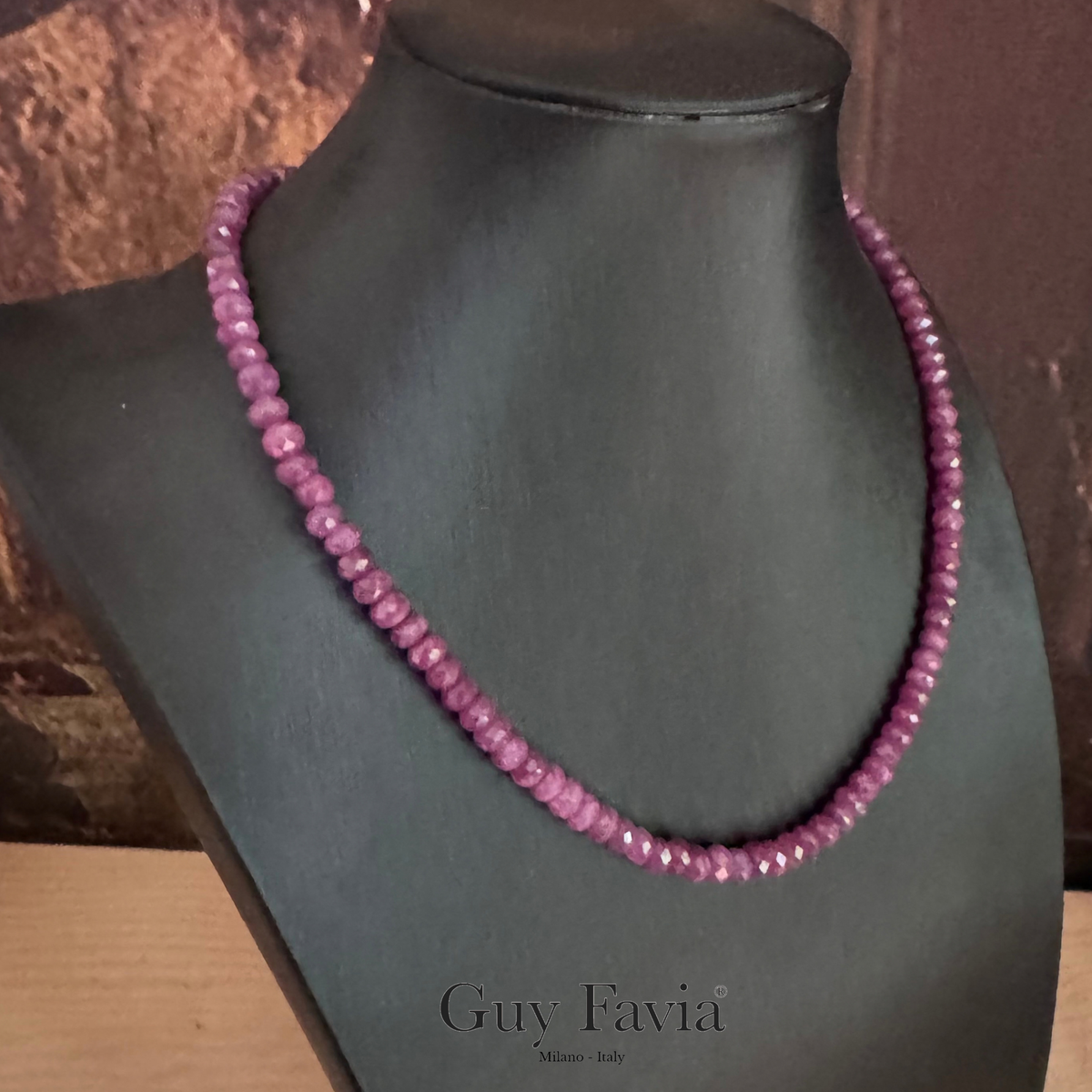 Foto prodotto collana girocollo Rubino naturale Guy Favia A0037