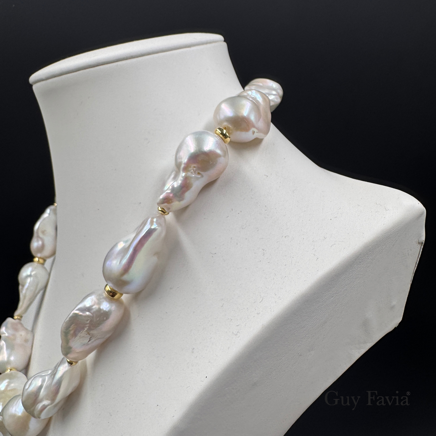 Dettaglio perle top con spaziatori argento 925 placcato oro 18 carati