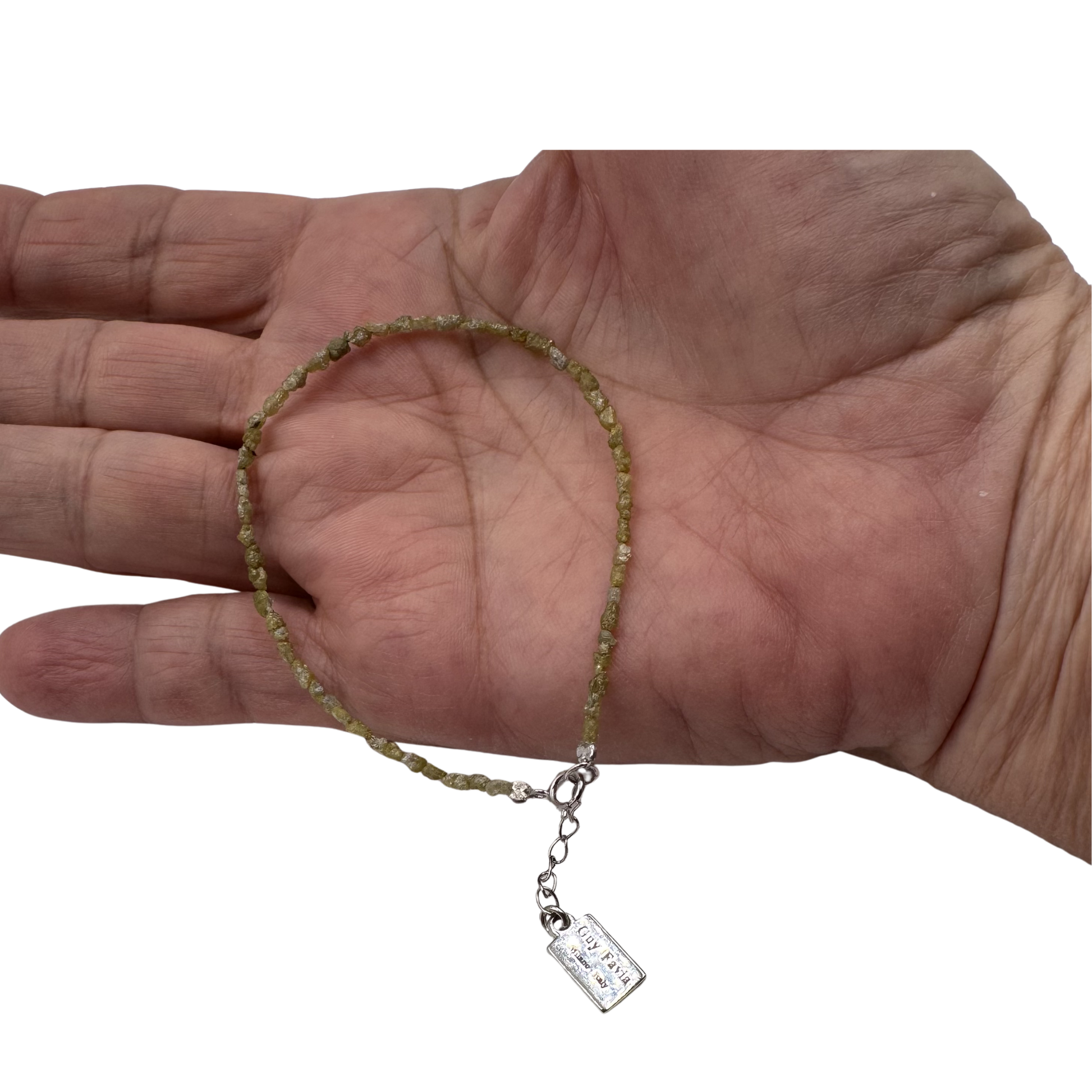 dettaglio diamanti grezzi gialli irregolari
