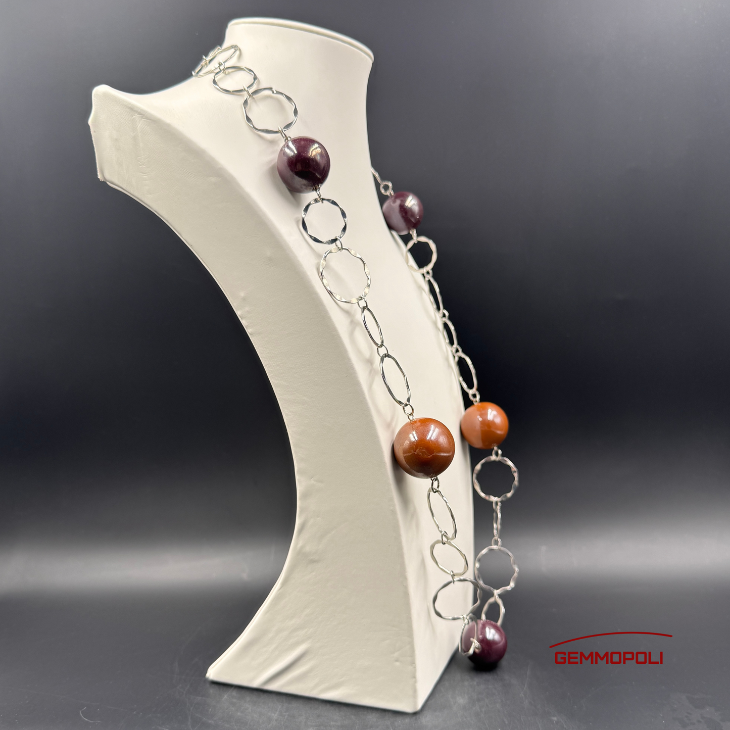 Dettaglio catena e porcellana smaltata – Collana Gemmopoli GA0007