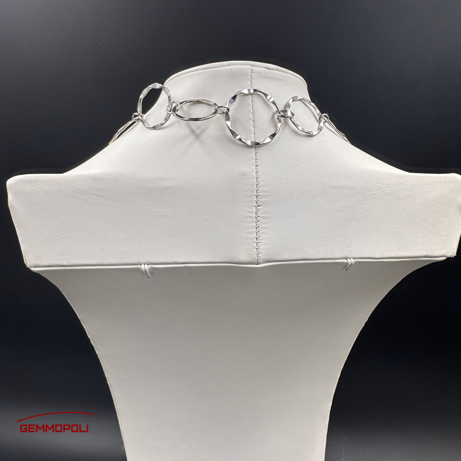 Particolare catena collana Gemmopoli senza chiusura