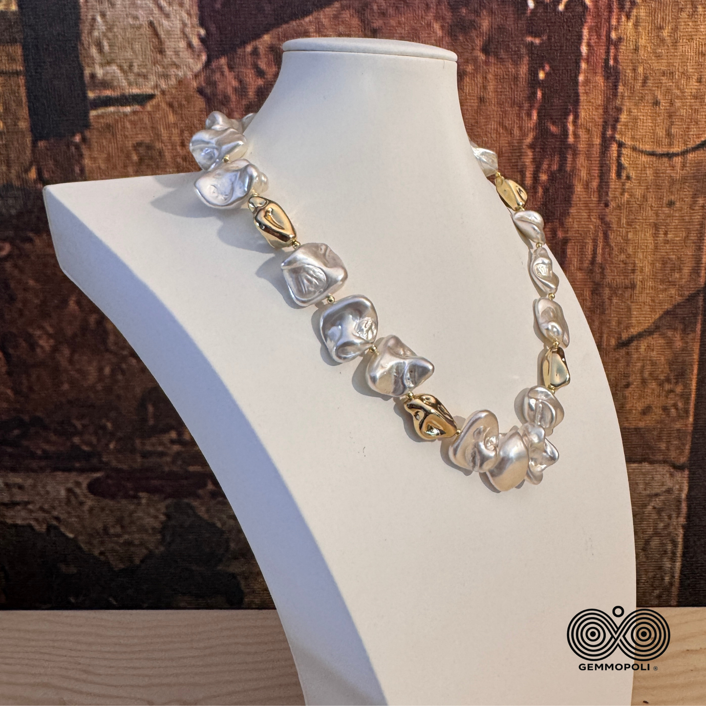 Collana Elegance Gemmopoli in Madreperla Ricostruita Bianco Perla con Riflessi Rosa Cipria GA0025 