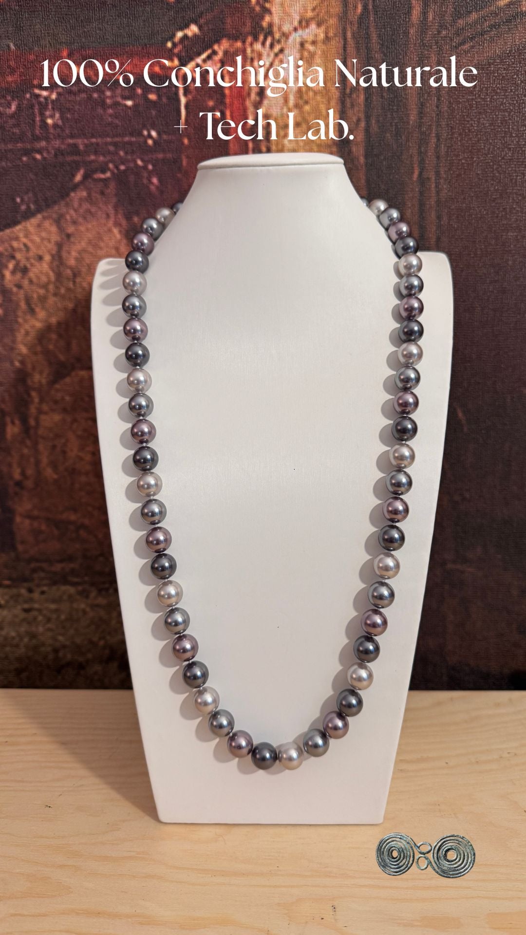 Collana Perle di Conchiglia Elegance tonde grigie 12 mm Verticale per marketplace