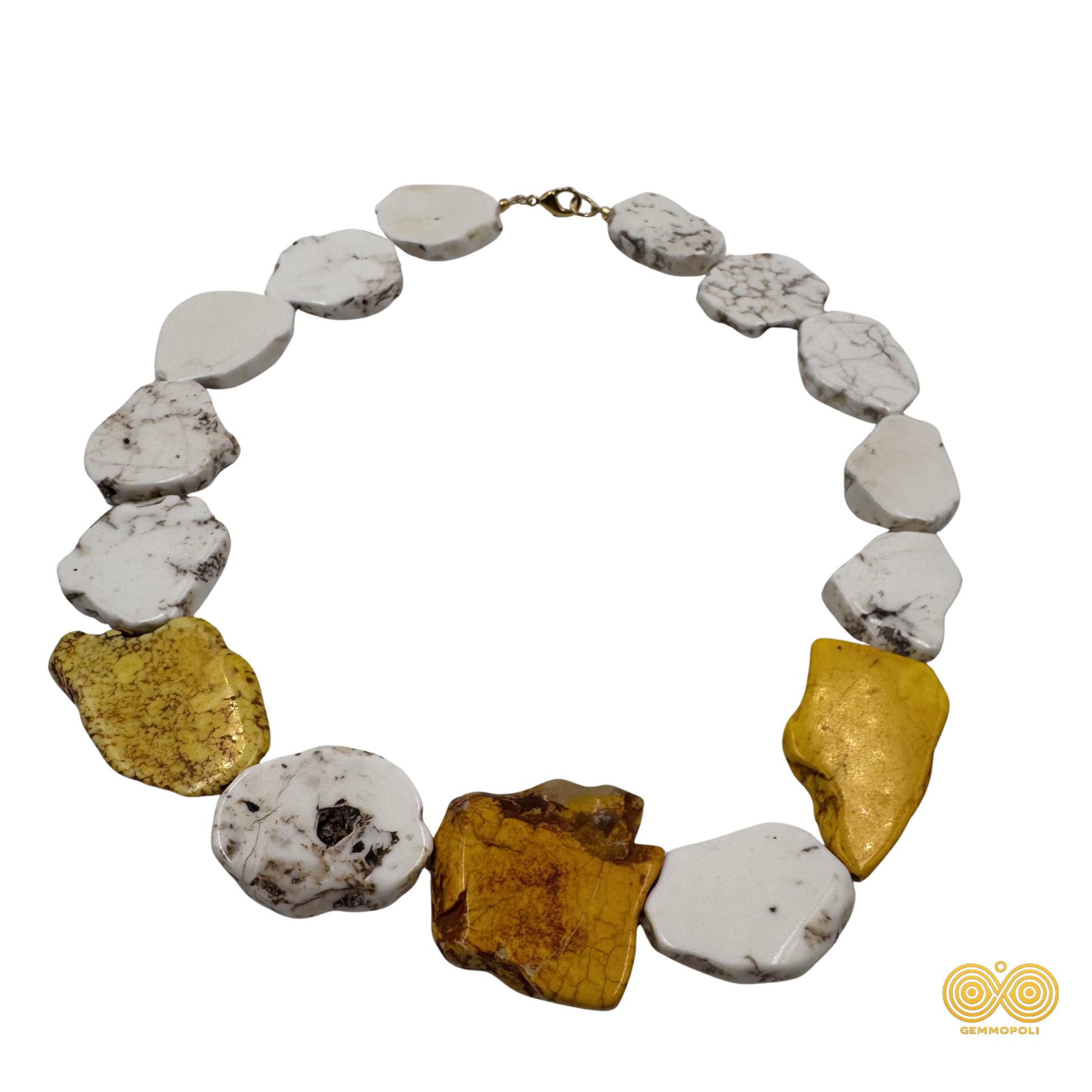Zoom della collana Howlite Bianca e Gialla naturale con pietre irregolari GA0044 