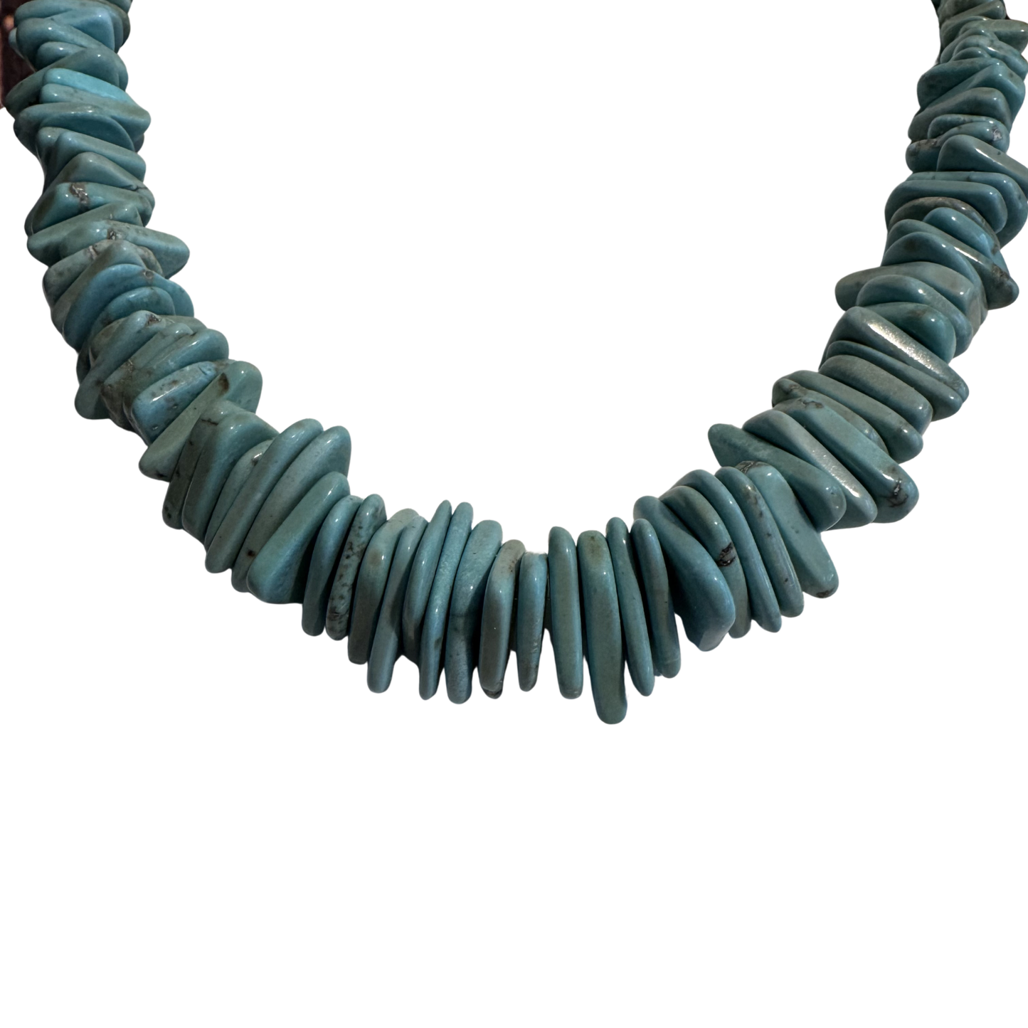 dettaglio howlite verde venature naturali 