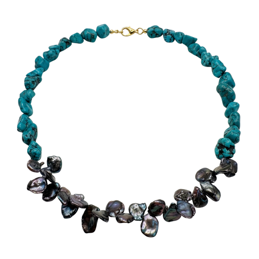 Collana in howlite verde turchese e perle heishi grigie con acciaio oro per e-commerce e marketplace 