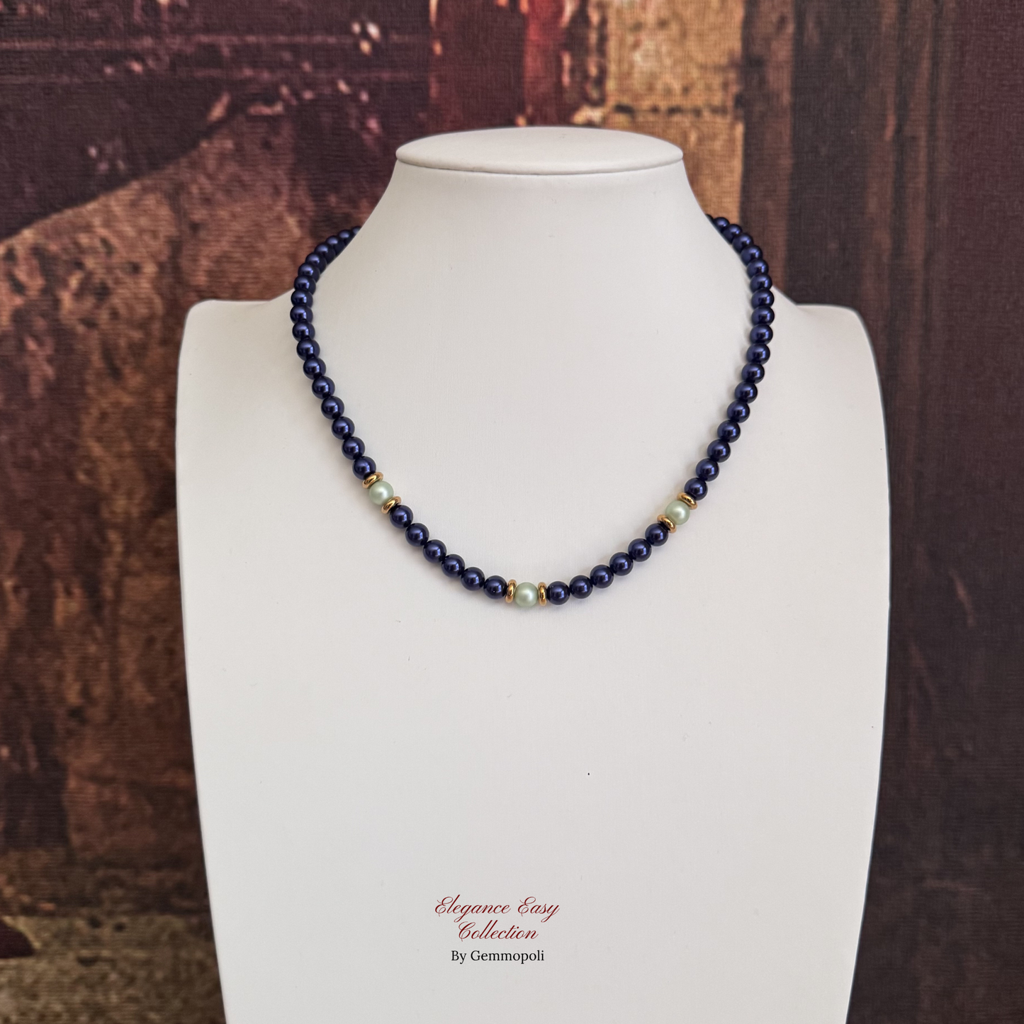 Collana Elegance Easy blu luminosa stile elegante e moderno 