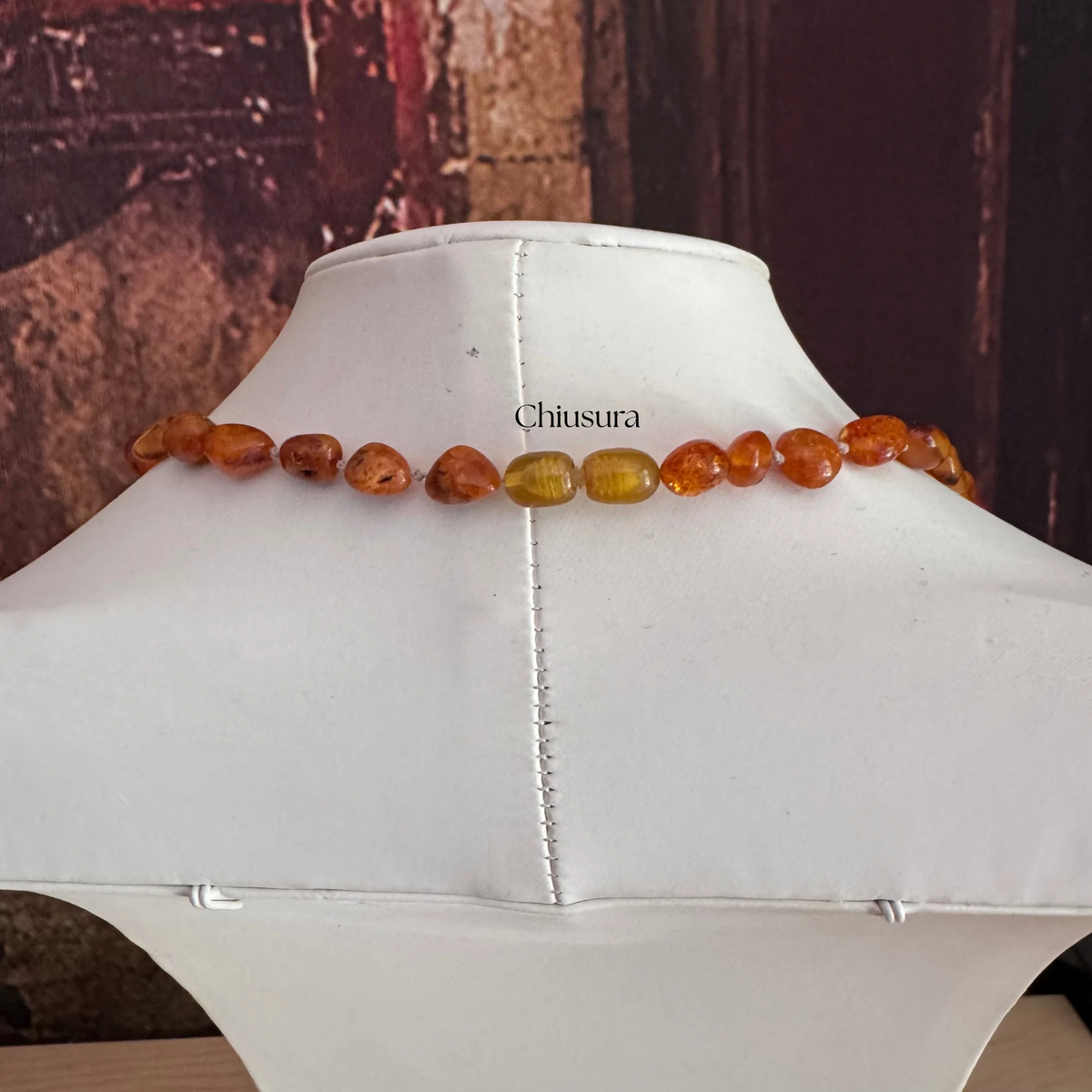 Dettaglio chiusura originale lituana senza metallo collana GB0001 