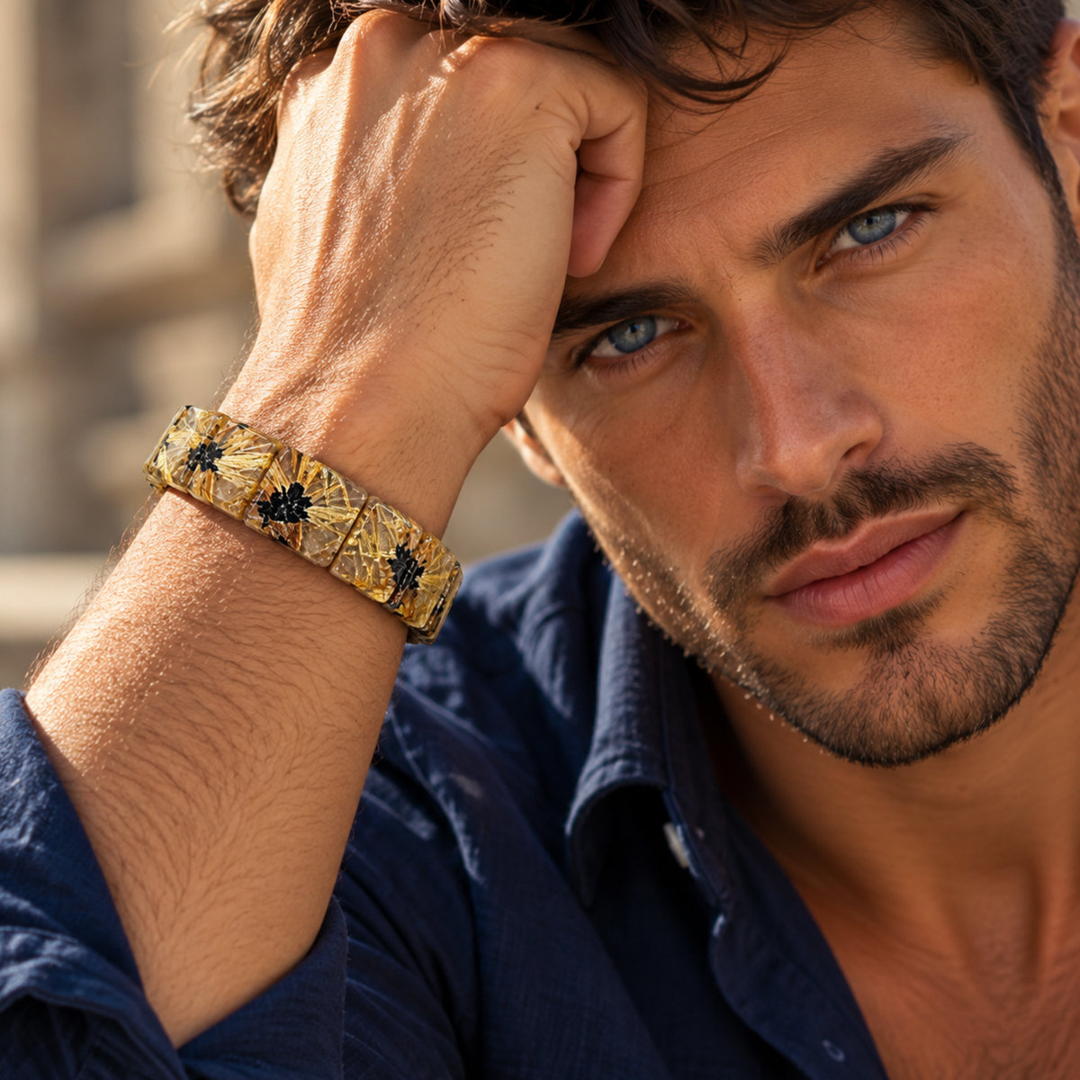 Modello con bracciale Quarzo Rutilato naturale Punto Gemme MA0053