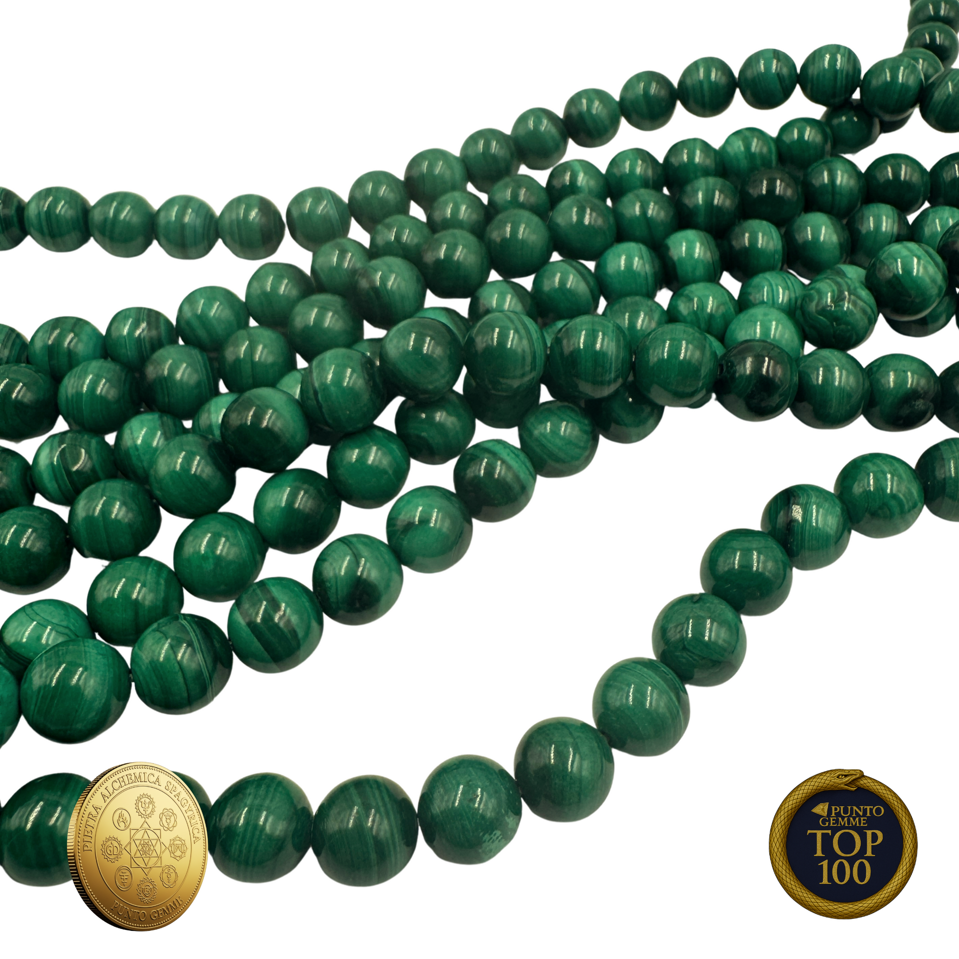 Dettaglio della perfetta lucidatura sulla superficie liscia delle perle di Malachite.