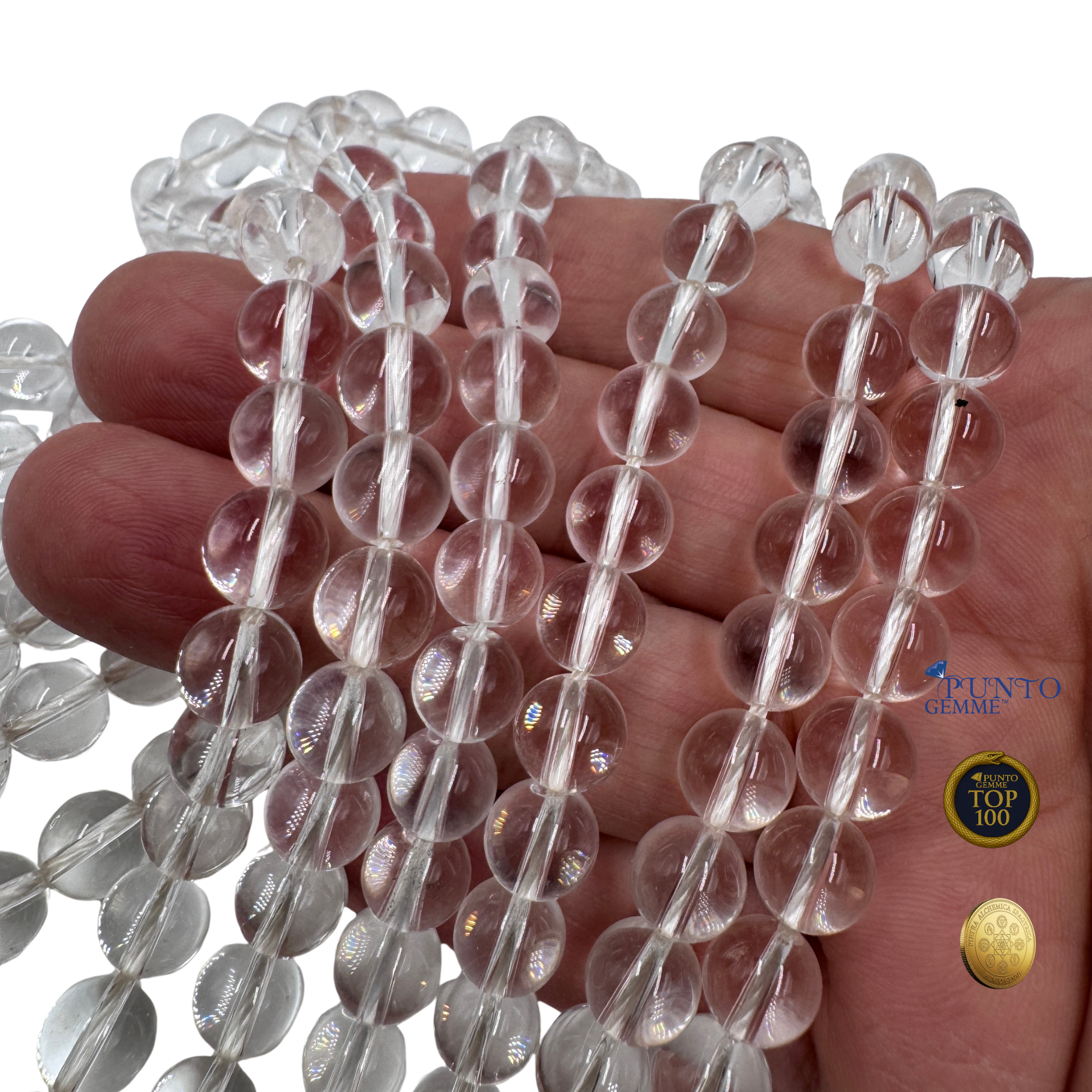 Dettaglio ravvicinato delle perle in Quarzo Ialino (PE0806-08) di 8 mm, evidenziando la qualità AA e la perfetta trasparenza.