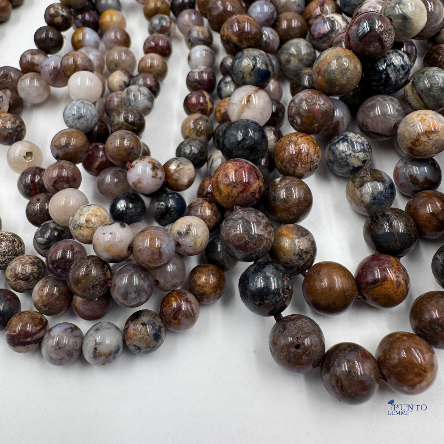 Pietersite naturale, la Pietra Aurea che sblocca il Chakra del Terzo Occhio e stimola la trasformazione interiore.