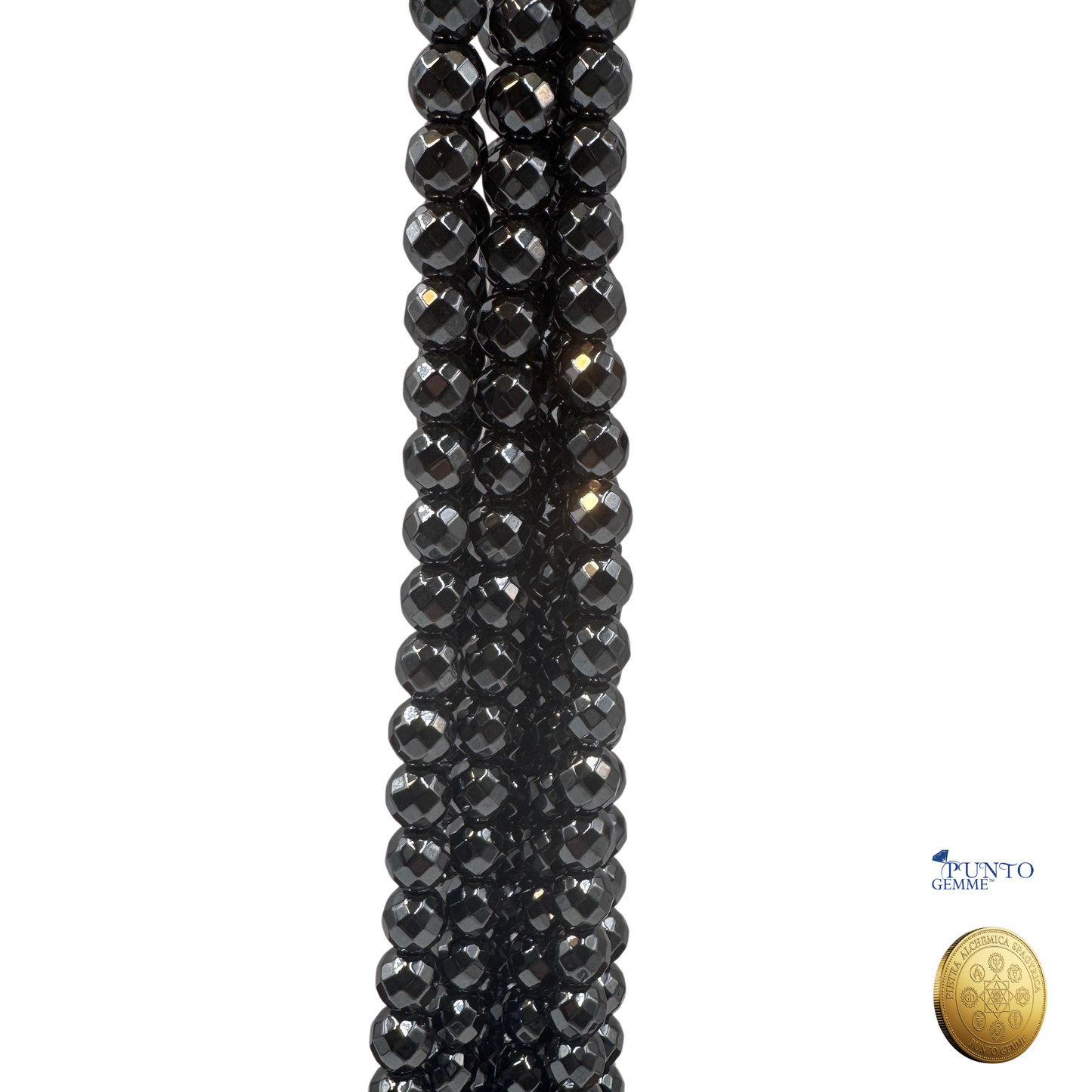 Il filo di Ematite disteso per mostrare l'uniformità delle perle e l'alta lucentezza.