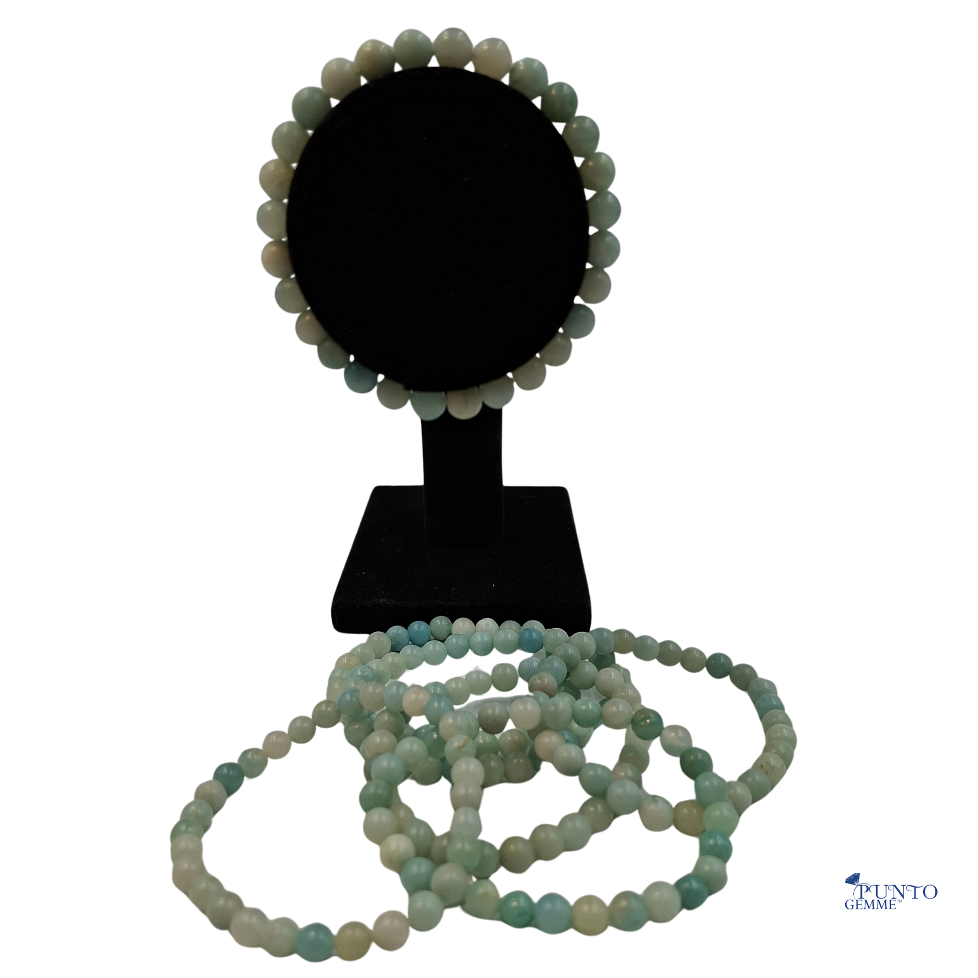 Dettaglio ravvicinato delle perle di Amazzonite 6mm, che mostrano le venature e le sfumature blu-verdi.