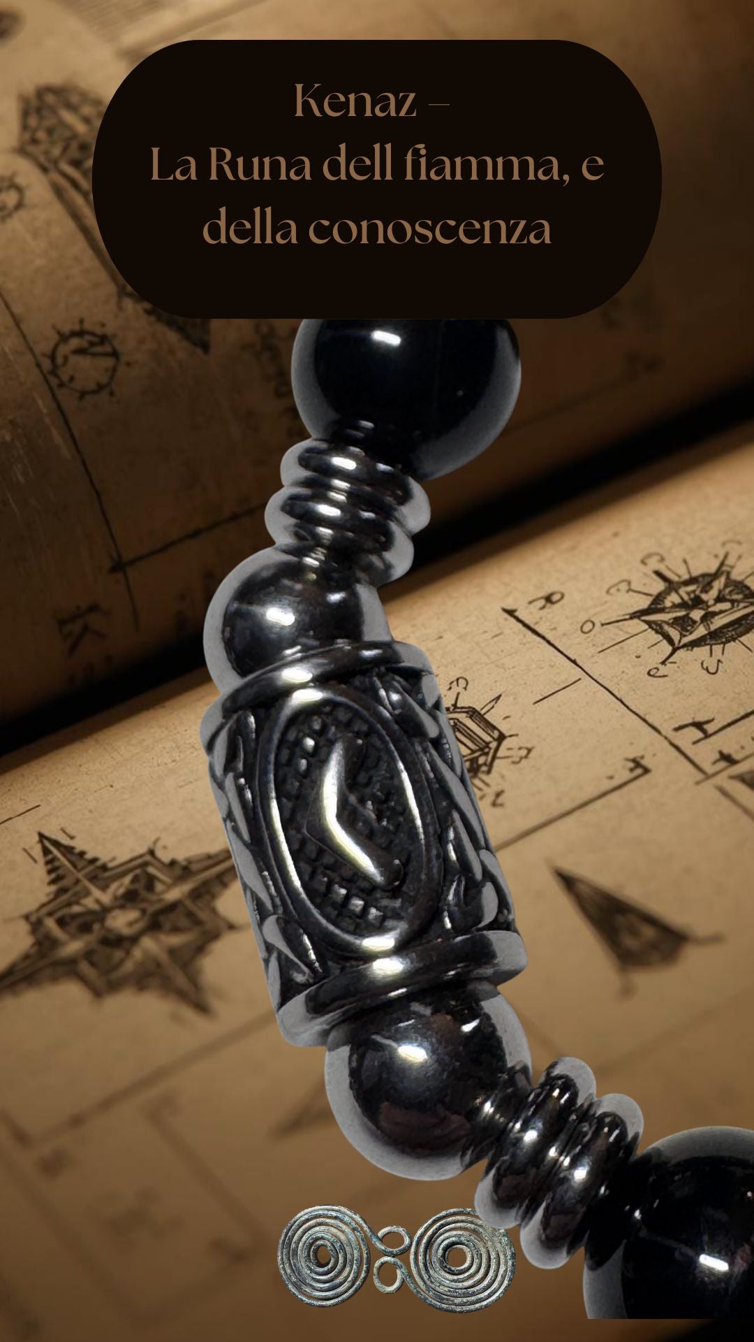 Gioiello artigianale Runa Kenaz Pietra Aurea prospettiva verticale.