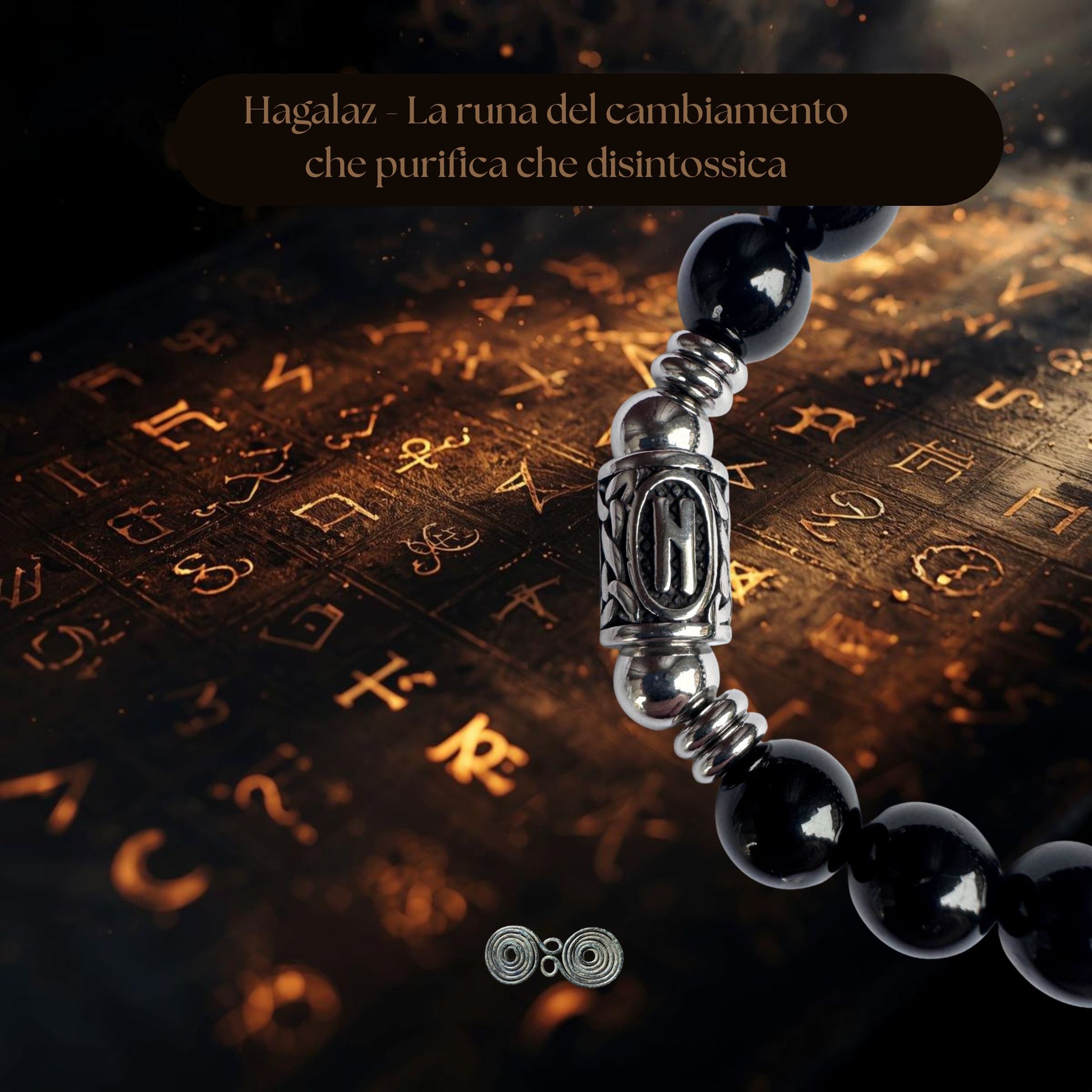 Dettaglio della runa norrena Hagalaz su tormalina nera naturale, simbolo di forza elementale, su sfondo esoterico