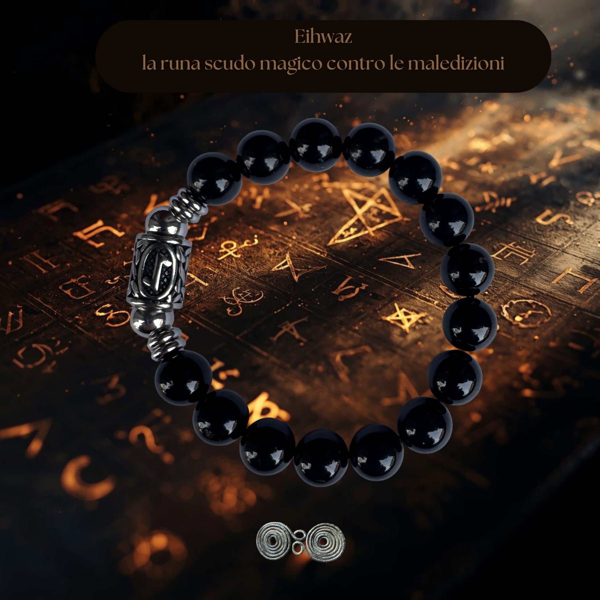 Bracciale in Tormalina Nera PE8053 con l'incisione della runa Eihwaz  su sfondo esoterico