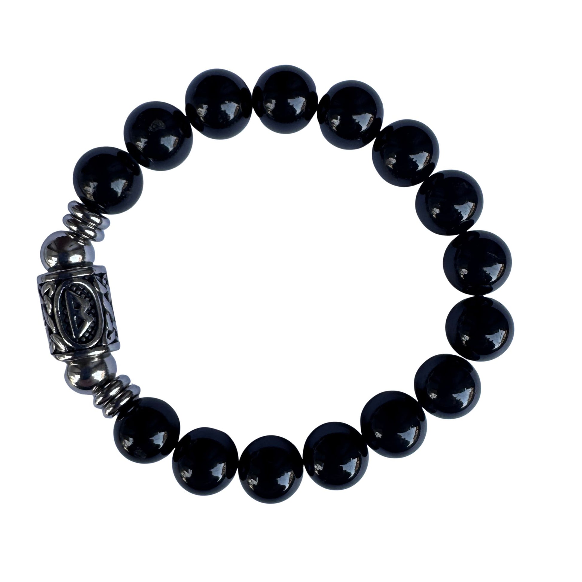 Bracciale in Tormalina Nera PE8058 con la runa Berkana incisa sfondo bianco google