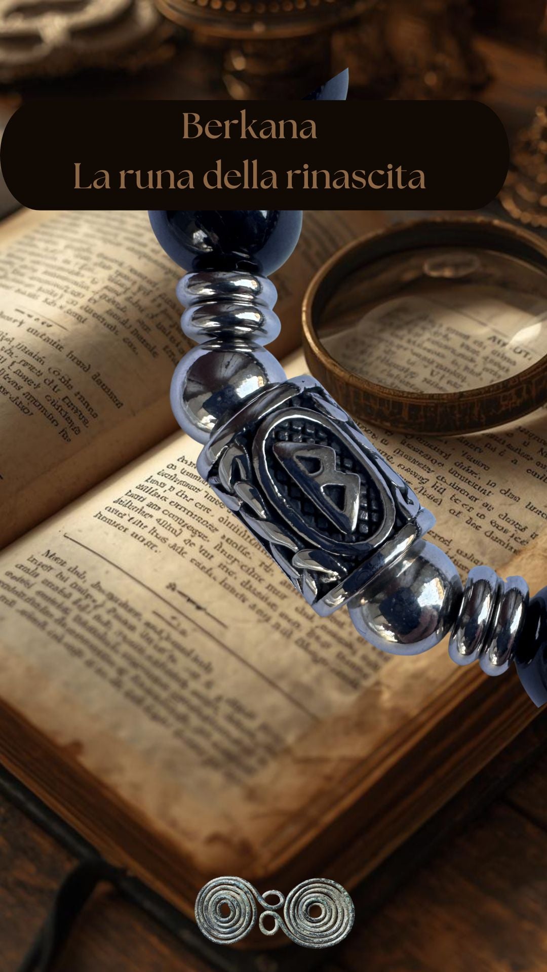 Vista ravvicinata del bracciale PE8058 che mostra la runa berkana in acciaio inox