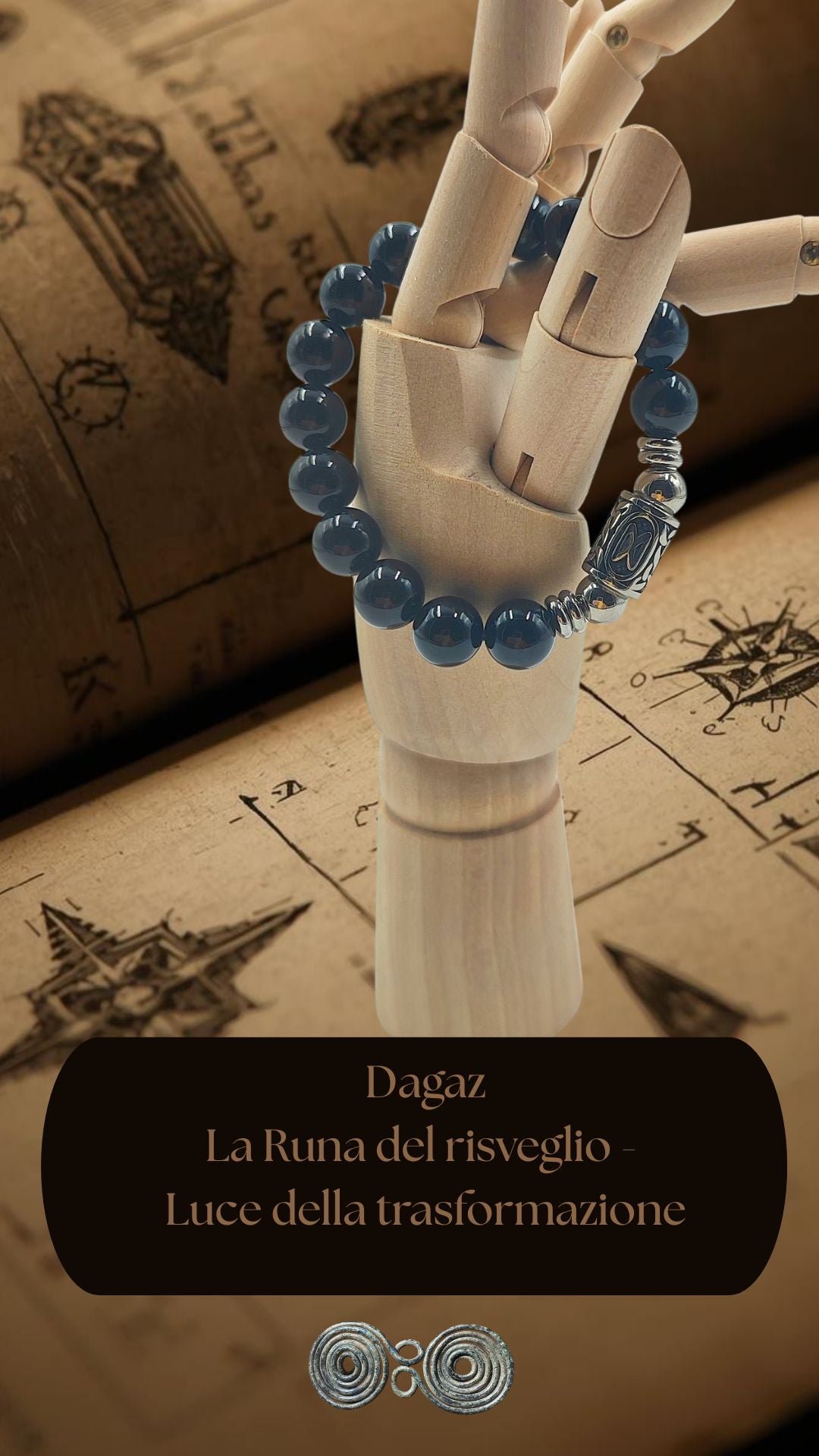 Bracciale Runa Dagaz PE8069 indossato al polso che evoca risveglio e trasformazione. verticale